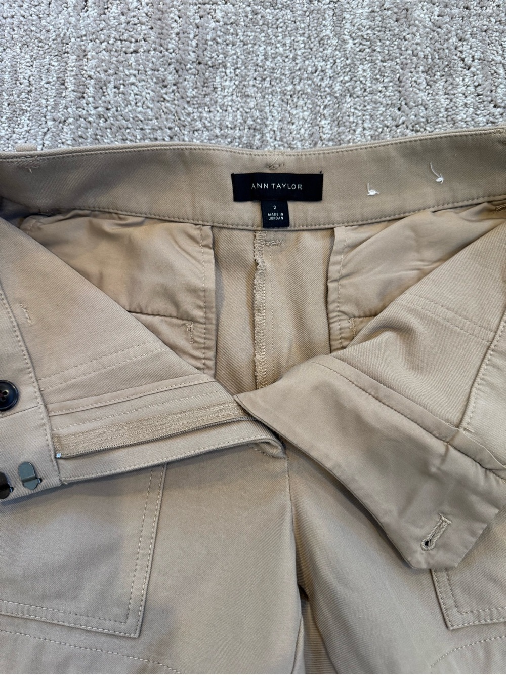 Ann Taylor Women’s Tan Shorts - Picture 3 of 5